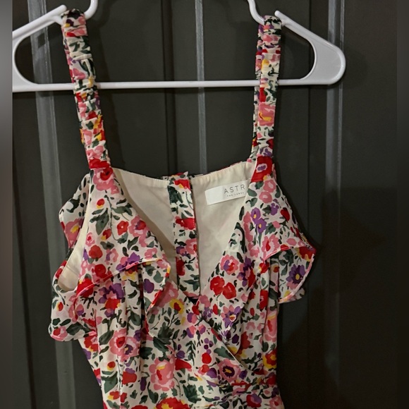 ASTR The Label Wild Cut Out MIDI Dress Size Large - Picture 6 of 7